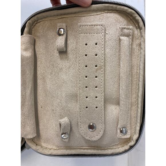 BRIGHTON NWT BLACK RED CANVAS HEART PRINT TRAVEL JEWLERY BOX - Picture 10 of 16